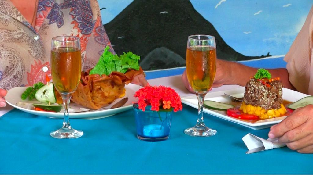 Hotel Bahia Azul Увита Экстерьер фото
